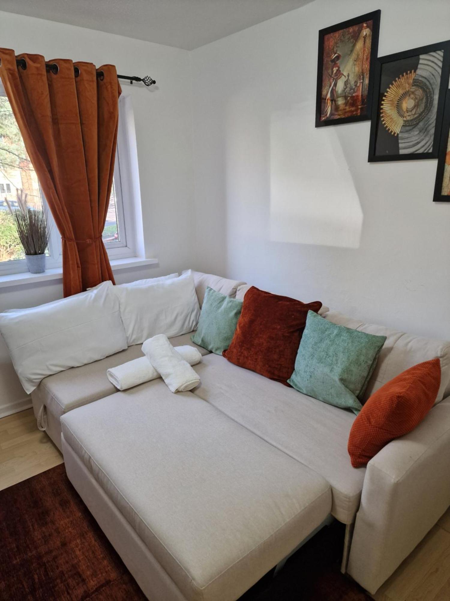 Spectacular Apartment Birmingham Room photo