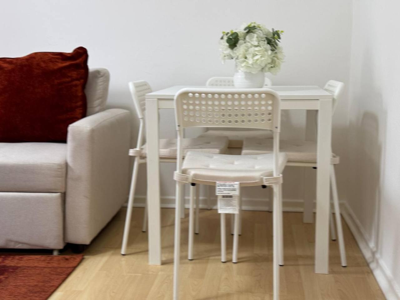 Spectacular Apartment Birmingham Room photo